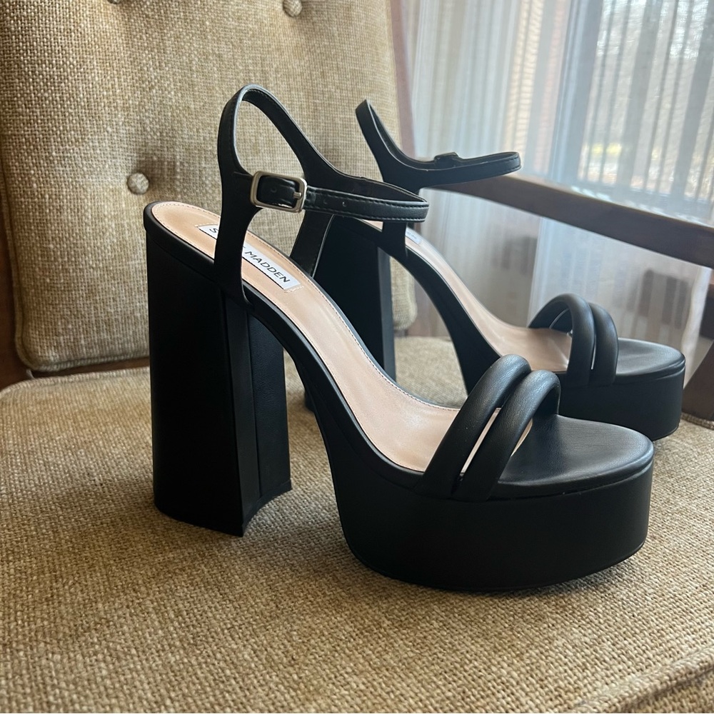 Steve Madden Tille Platform Dress Sandals